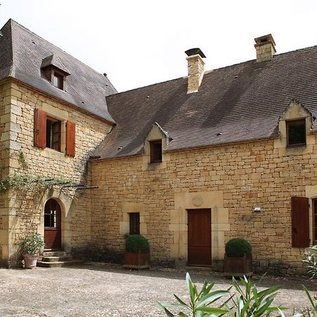 Chambre D'Hotes La Rossillonie Bed and Breakfast Beynac-et-Cazenac Exterior foto